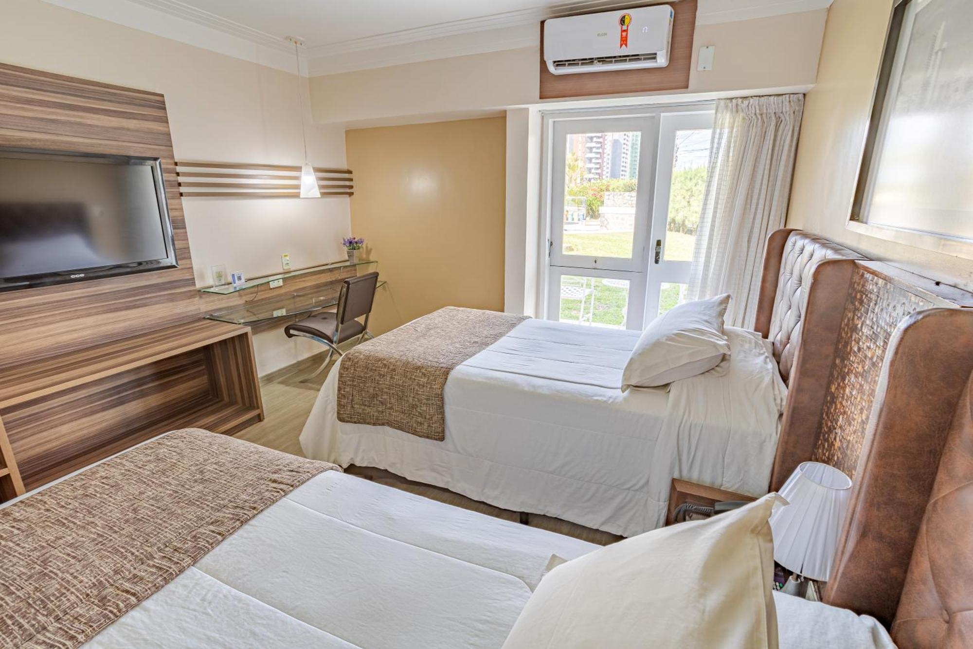 Hotel Village Premium كامبينا غراندي الغرفة الصورة